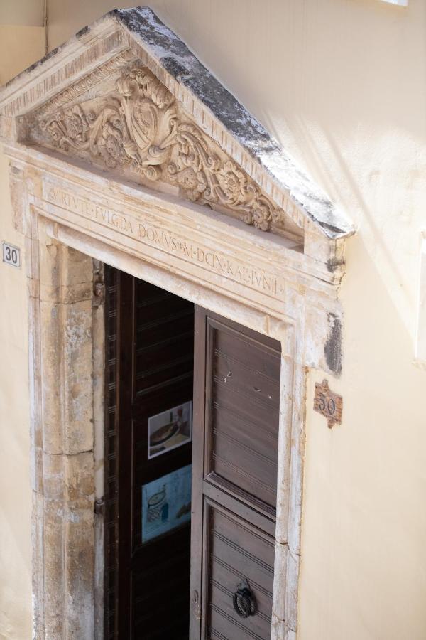Domus Clodia, Sensing Rethymno'S Old Town!ヴィラ エクステリア 写真
